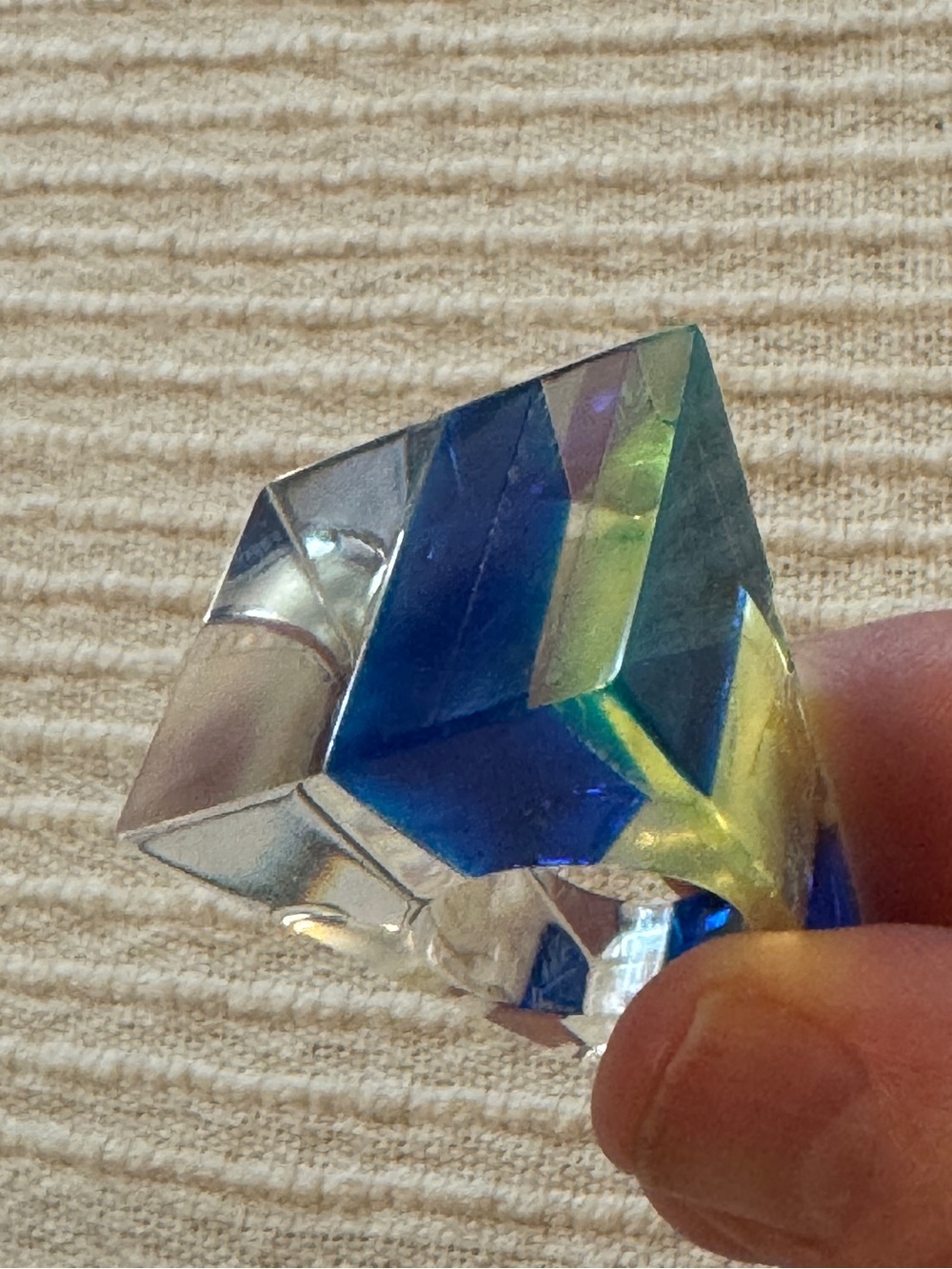 Vintage Chunky Lucite Cocktail Ring Aurora Dichroic Blue Green Geometric Mod